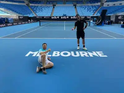 Trabajó con las estrellas del tenis mundial y reveló el error que comete todo amateur