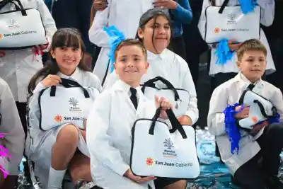 San Juan ya definió qué cursos recibirán las computadoras en 2027