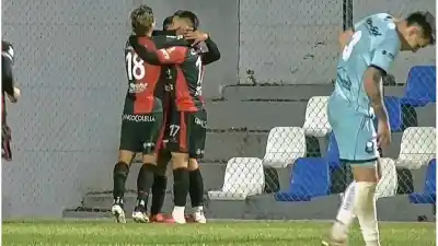 Colón se cansó de sufrir de visitante y lo resolvió con un dato que no deja dudas