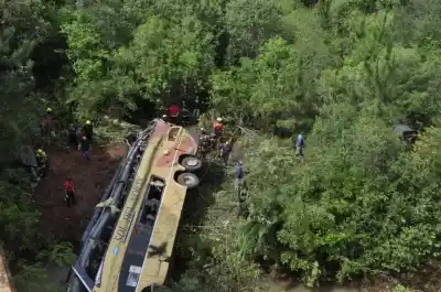 Un año sin ellos: la caravana de velas que recorrerá el km 9 para no olvidar a las 9 víctimas del Yazá