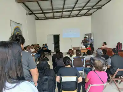 Ochenta vecinos de Lafinur y Talita se anotaron para la beca de emprendedores: qué se preguntaron todos