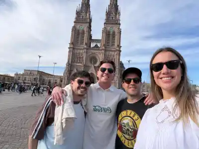 Luján espera hasta 3 millones de personas y un grupo de jóvenes armó la previa: ya suman 30.000 cocheras
