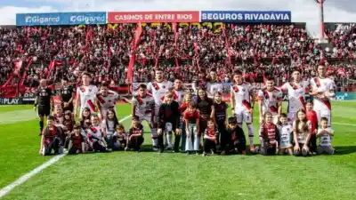 Patronato depende de un solo resultado para no bajar: la cuenta que ilusiona a Paraná