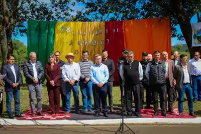 Arroyo del Medio sopló 78 velitas y los vecinos se llevaron algo más que la fiesta