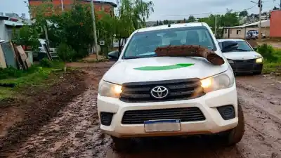 La persiguió con un cuchillo carnicero por la calle, pero dos estatales que pasaban tenían una camioneta
