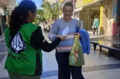 Cobran $808.307 y la canasta cuesta el doble: el número que ATE llevó a la calle en Paraná