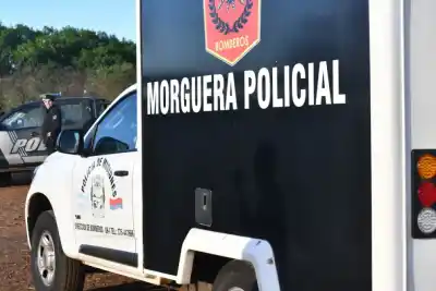 Flotaba junto al puente internacional: lo que la Policía encontró en las vías del tren