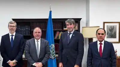 San Juan llevó a Madrid tres propuestas para el olivo: una promete mover el precio en todo el mundo
