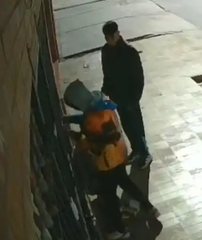 Volvió a abrir su negocio en Carpintería y la puerta forzada le anticipó el desastre adentro