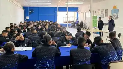 La Policía de Neuquén busca cadetes y penitenciarios: el requisito de edad que deja afuera a muchos