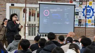 La Boleta Única de Papel llegó a las aulas entrerrianas: qué se probó en la simulación de votación