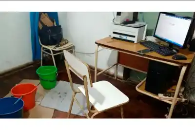 Llueve adentro de las aulas en Victoria: el pedido urgente que hizo Agmer y la respuesta que recibió