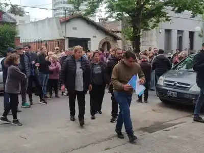 Marcharon en Dolores por PAMI y el cruce que dejó al Círculo Médico en la mira