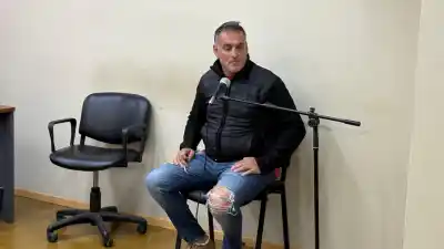 El DT de Desamparados y la salida que lo aleja del banquillo: pagará $100.000 para cerrar la causa