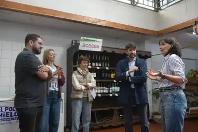 Unipase sumó un comercio centenario y los estudiantes ya lo notan en el bolsillo