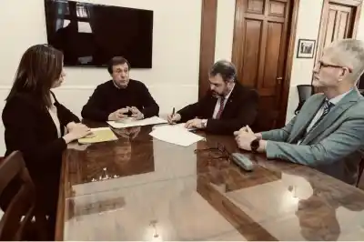 La excusación de Barotto en la causa Techo Digno desató sospechas en el STJ y en el Gobierno
