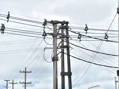 Refsa confirmó cortes de luz en cuatro barrios: la franja horaria que complica a los vecinos