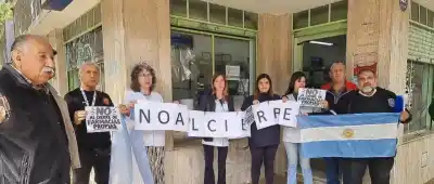 Retirados de las Fuerzas Armadas, sin farmacia: «No tienen derecho a quitarnos esto»