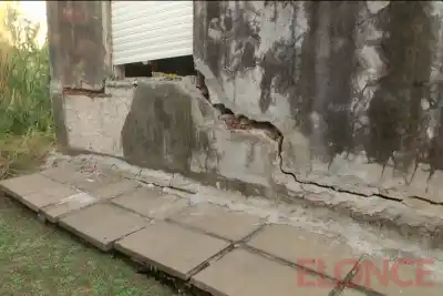 Vecinos del Arroyo Colorado vivieron años sobre un terreno que se los estaba tragando