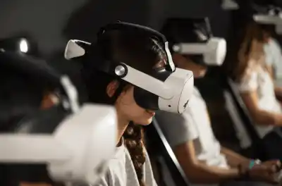 El Palacio San José ahora se recorre con lentes de realidad virtual y un guía muy particular