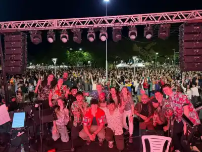 Tres años de Vibrass: el invitado que llega desde Buenos Aires para hacer temblar la Murga