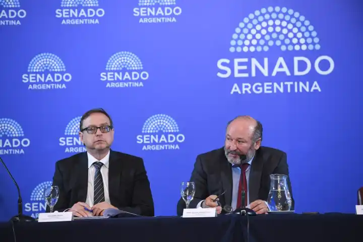 Siete nombres y una sola firma: quién quedó al frente de la audiencia que define al organismo contra la tortura