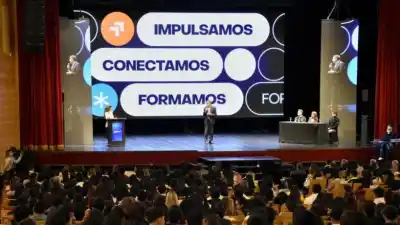 El champú sólido de Tafí Viejo que sorprendió a 1.500 estudiantes en el Mercedes Sosa