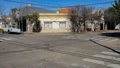 Barrio Roma: cuatro empresas se metieron en la licitación de cloacas y una dejó un número que llamó la atención