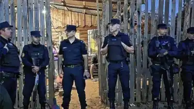 Allanaron dos casas en Concordia y adentro había 120 envoltorios: siete terminaron detenidos