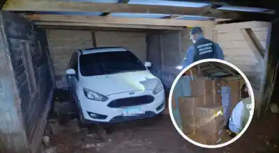 Lo persiguieron desde un cementerio y terminó dejando un cargamento escondido en su casa