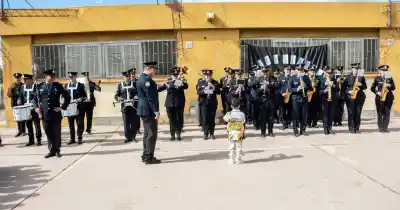 Volvió al jardín después de vencer el cáncer y la Policía le armó una bienvenida que no esperaba