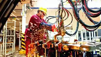 En Santa Fe ya no cierran solo fábricas: el número que explica el golpe al empleo industrial