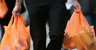 Rivadavia ya fijó la fecha en que las bolsas plásticas desaparecen de los comercios