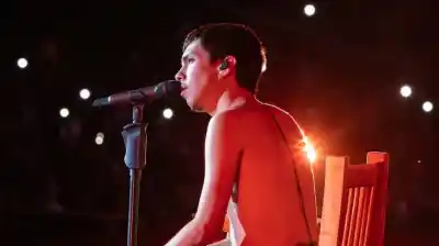 Milo J paró su show en Bogotá y lanzó una advertencia que nadie esperaba