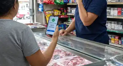 Quiso pagar la carne con una app que imitaba al Banco Nación: la cajera vio algo raro