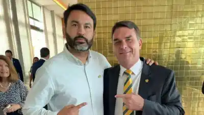 El primo de Flávio Bolsonaro reveló con qué documento salió de Brasil y cómo llegó a EE.UU.