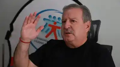 Quiso borrar la Defensoría de Neuquén y el defensor le contestó con una cuenta que la deja mal parada