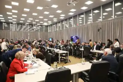 Diputados: el oficialismo avanzó con la ley de Malvinas y la oposición estalló