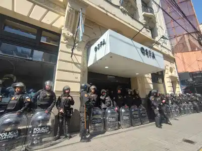 La obra social de los militares, en jaque: el Gobierno firmó el decreto que la disuelve