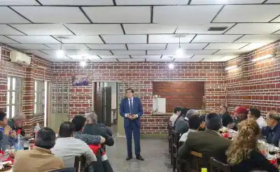 Sadir se sentó con los intendentes de Valles y Yungas: qué obras quedaron en la fila