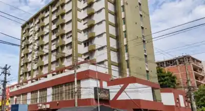 Trabajaba suspendido en una silleta en San Bernardo y una descarga eléctrica terminó con su vida