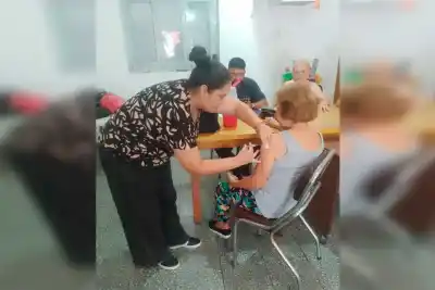 24 centros de jubilados recibieron la visita de la vacunación antigripal