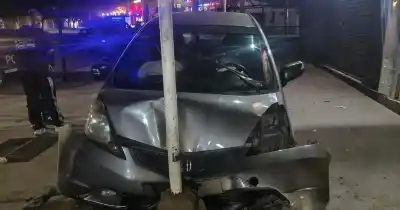 Robó un auto en Las Heras, lo persiguieron y terminó arriba de los techos
