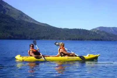 Bariloche, este miércoles: lago planchado y 23 grados, pero el jueves cambia todo