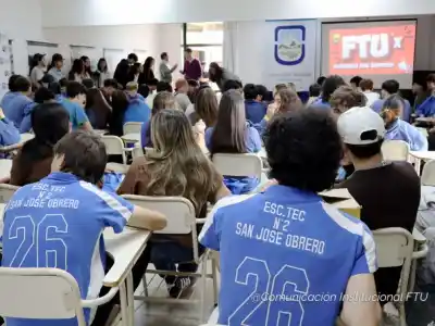 Abrir la puerta de la facultad: la apuesta de la FTU para que los chicos elijan qué estudiar