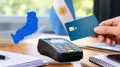 Misiones les dio tarjetas de débito a sus funcionarios: qué pasa si no pueden justificar un gasto