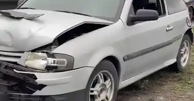 Lluvia en Circunvalación Oeste: tres autos chocados y un cuarto que se escapó sin dejar rastro