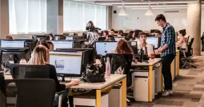 Las Heras abre la puerta a universitarios: la pasantía que puede no pagar un peso