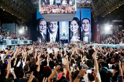 Máximo Kirchner lanzó un pedido que sacudió el acto por Néstor: "¿Vamos a liberar a Cristina?"
