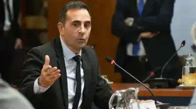 Gobierno redefine el salario paritario: ¿piso o techo?